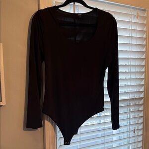 Express Scoop Neck Long Sleeve Bodysuit